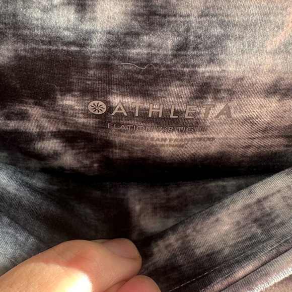 Athleta 7/8 tight - Picture 3 of 5